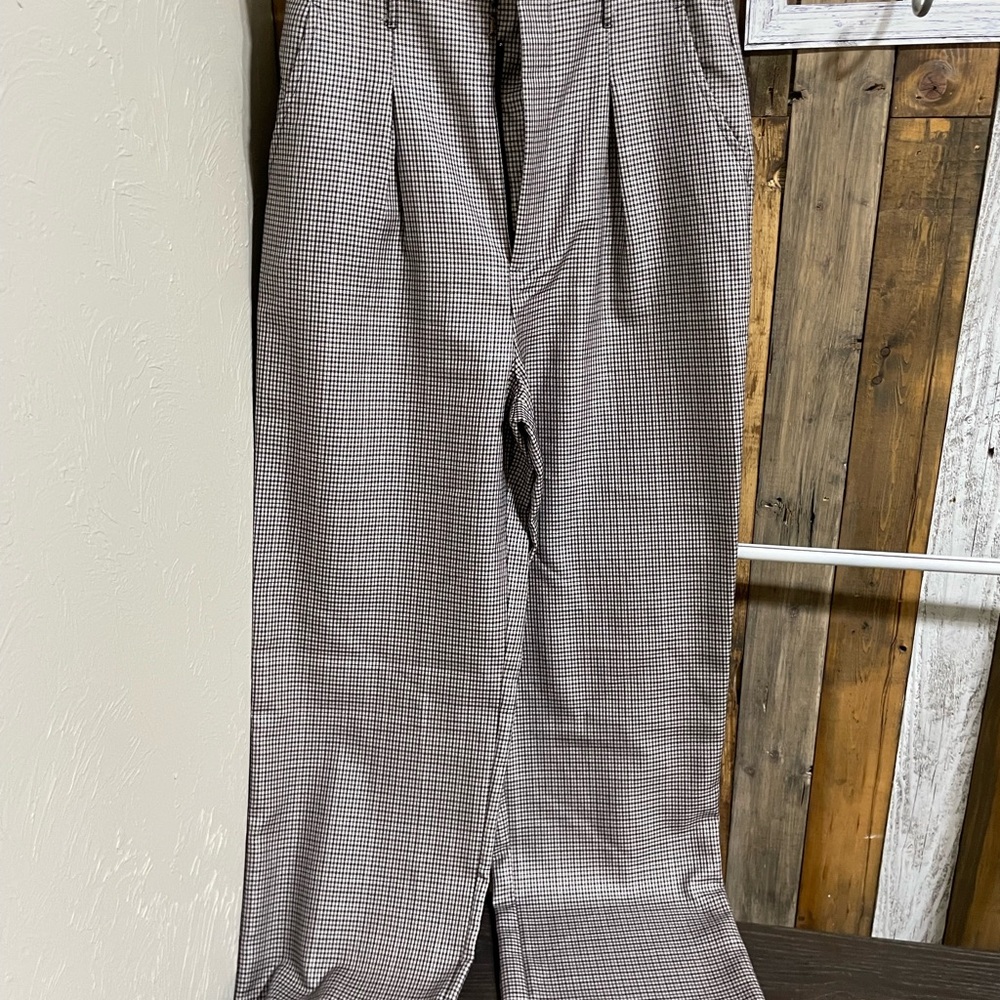 Gianni Bini Brown and Gray Trousers with Pleated Front